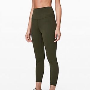 Lululemon yoga pants